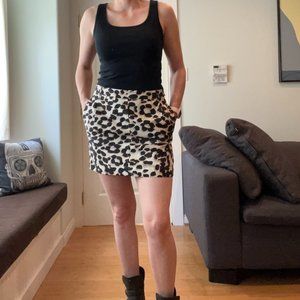 See By Chloe - Low Waist Silk Skirt - Leopard Print - Size 6 USA - Italy 42